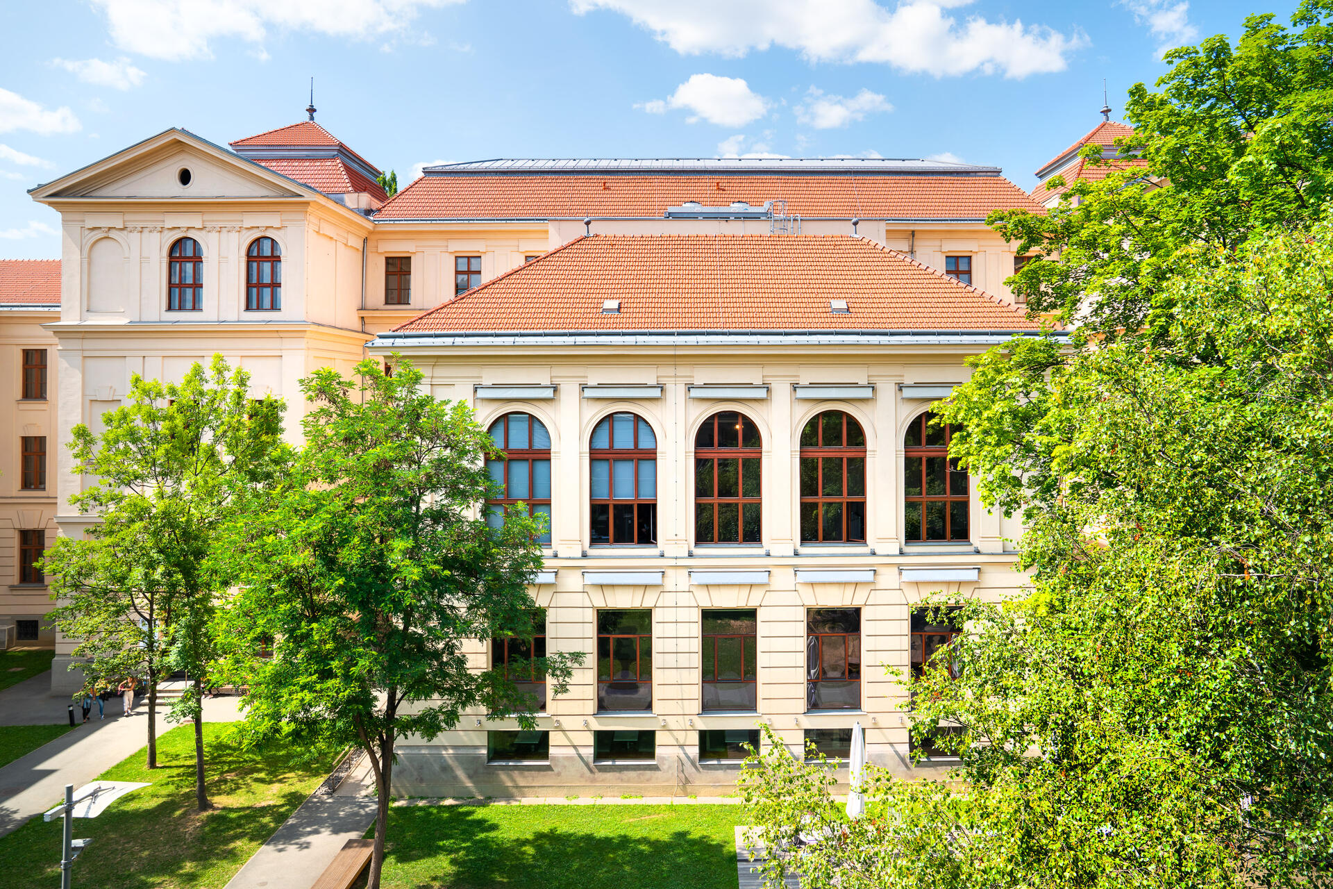 Hasnerplatz Altbau