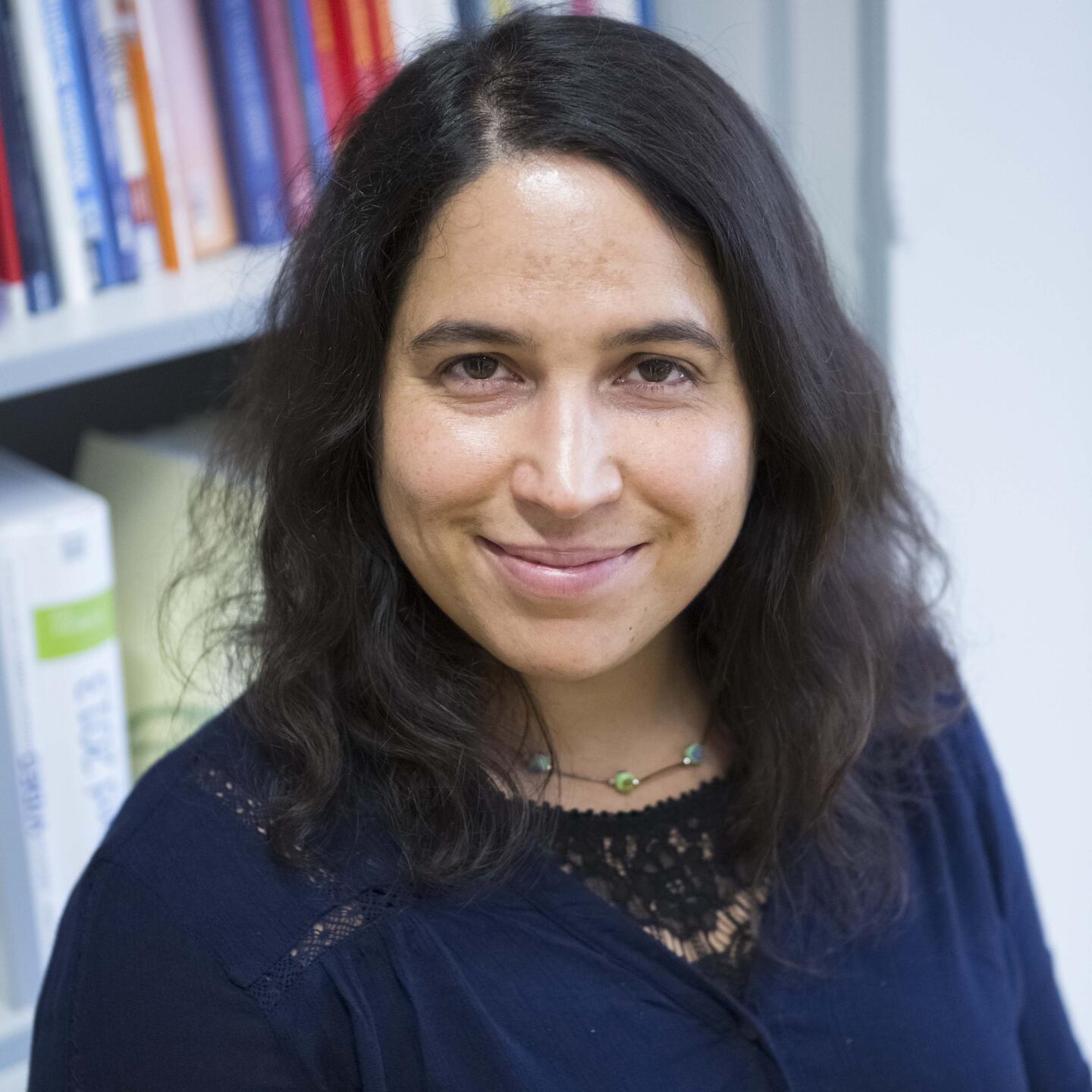 HS-Prof. Mag. Dr. Karina Fernandez Bakk.